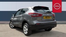 Nissan Qashqai 1.3 DiG-T Acenta Premium 5dr Petrol Hatchback